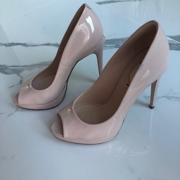 Fendi nude patent heels - Picture 2 of 6